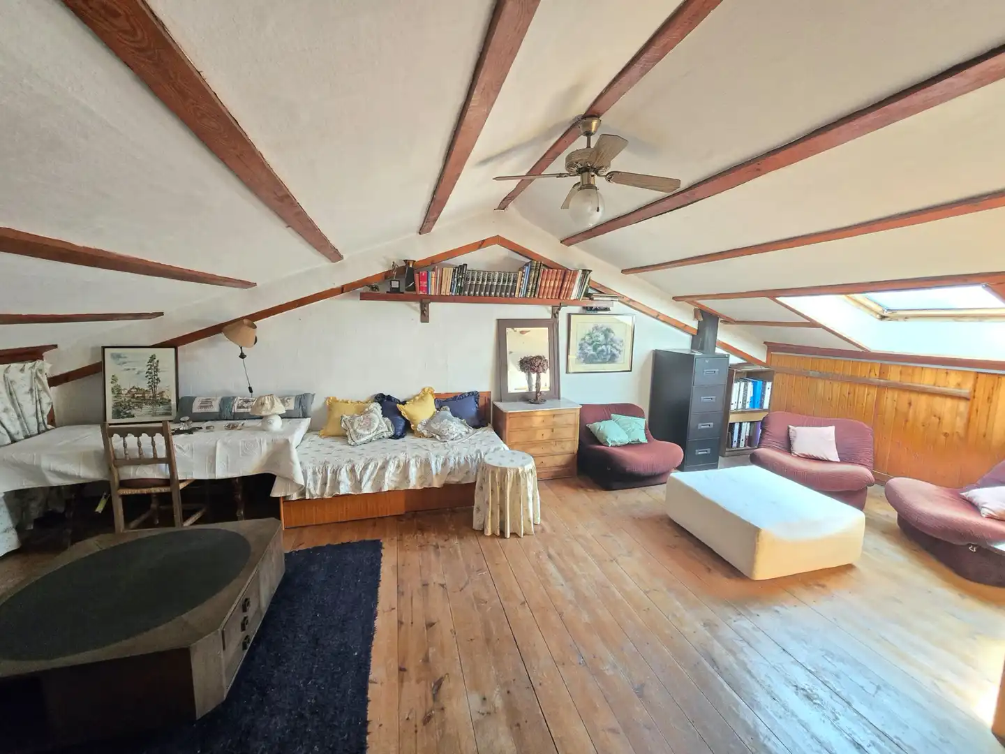 Sala d'estar de Casa o xalet en venda en Sant Just Desvern amb Aire condicionat, Calefacció i Jardí privat
