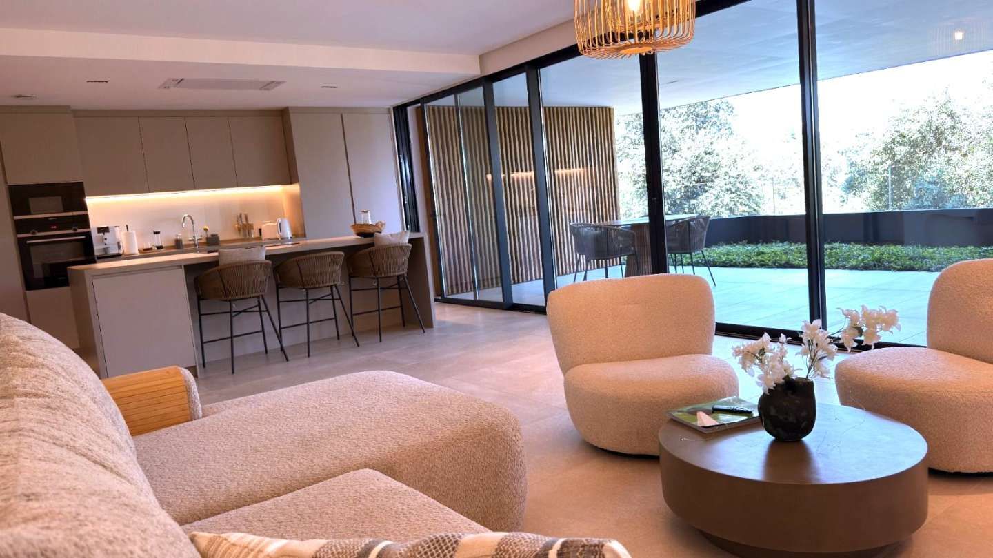 Living room of Flat for sale in Sotogrande  with Air Conditioner, Heating and Private garden