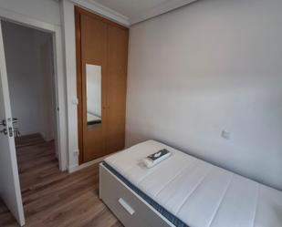 Bedroom of Flat to share in  Madrid Capital  with Air Conditioner, Heating and Furnished