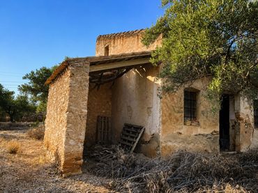 Country house for sale in L'Ampolla