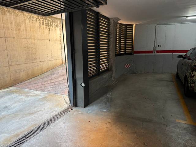 Garaje en Venta en Carrer del pla de Baix en Can Bassa
