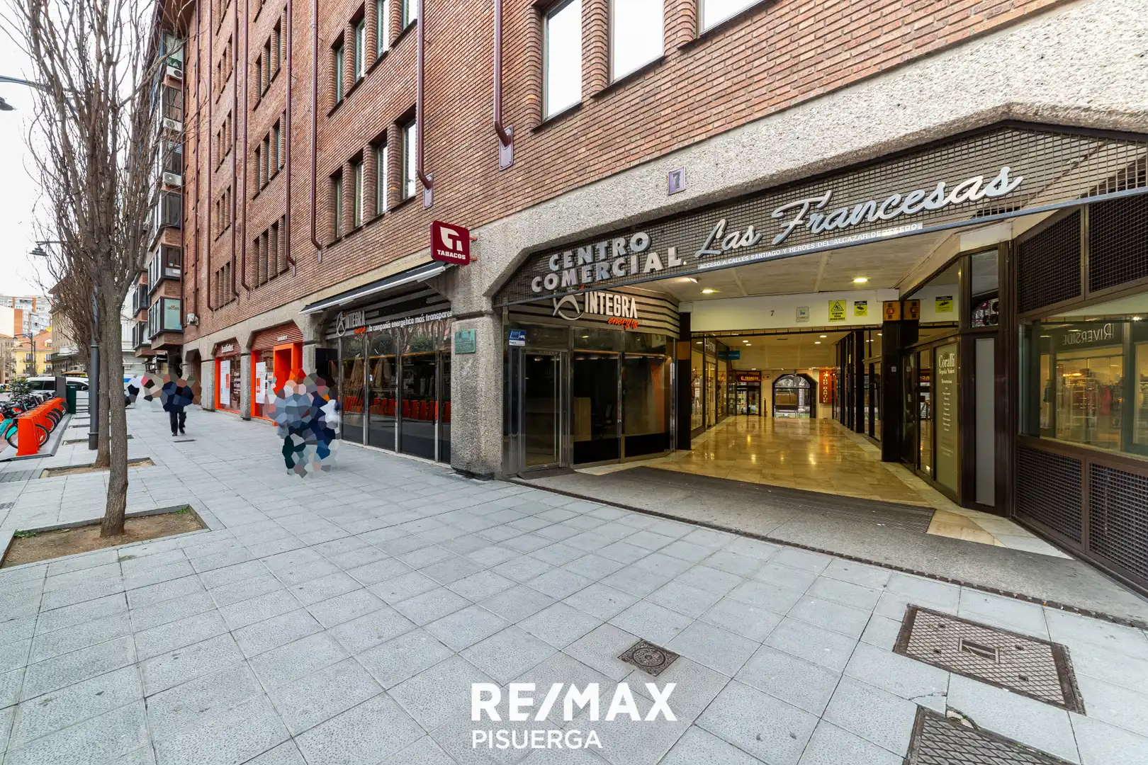 Exterior view of Office for sale in Valladolid  with Heating and Furnished