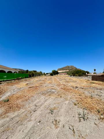 Terreno residencial en Venta en Calle del Agua en Lora de Estepa