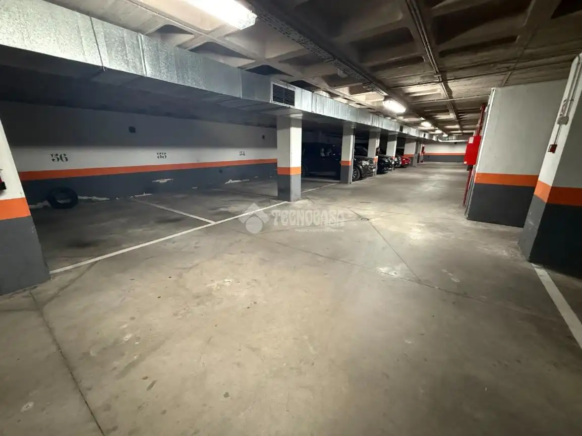 Parkplatz von Wohnung zum Verkauf in Madrid mit Heizung und Gemeinschaftspool