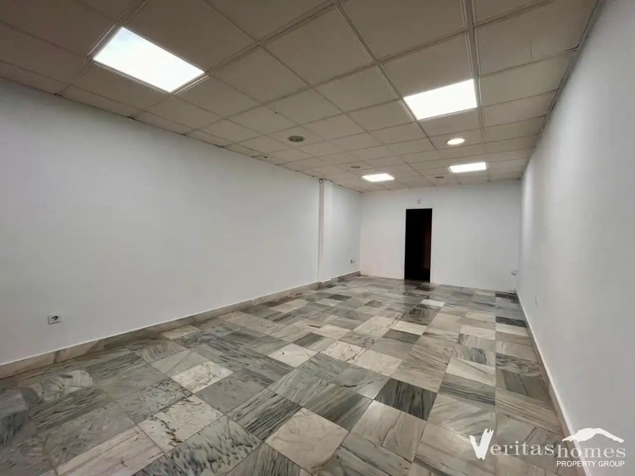 Local comercial en venda a El Palmeral, imagen 3