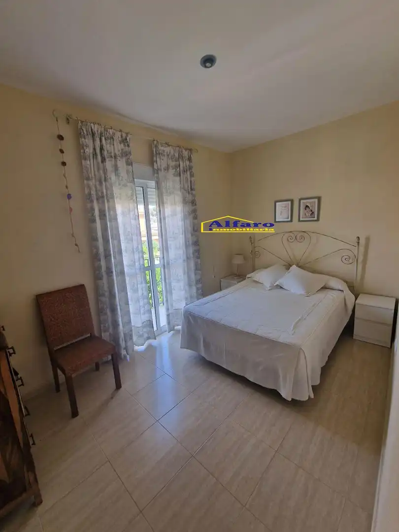 Dormitori de Casa o xalet en venda en Almonte amb Jardí privat, Terrassa i Traster
