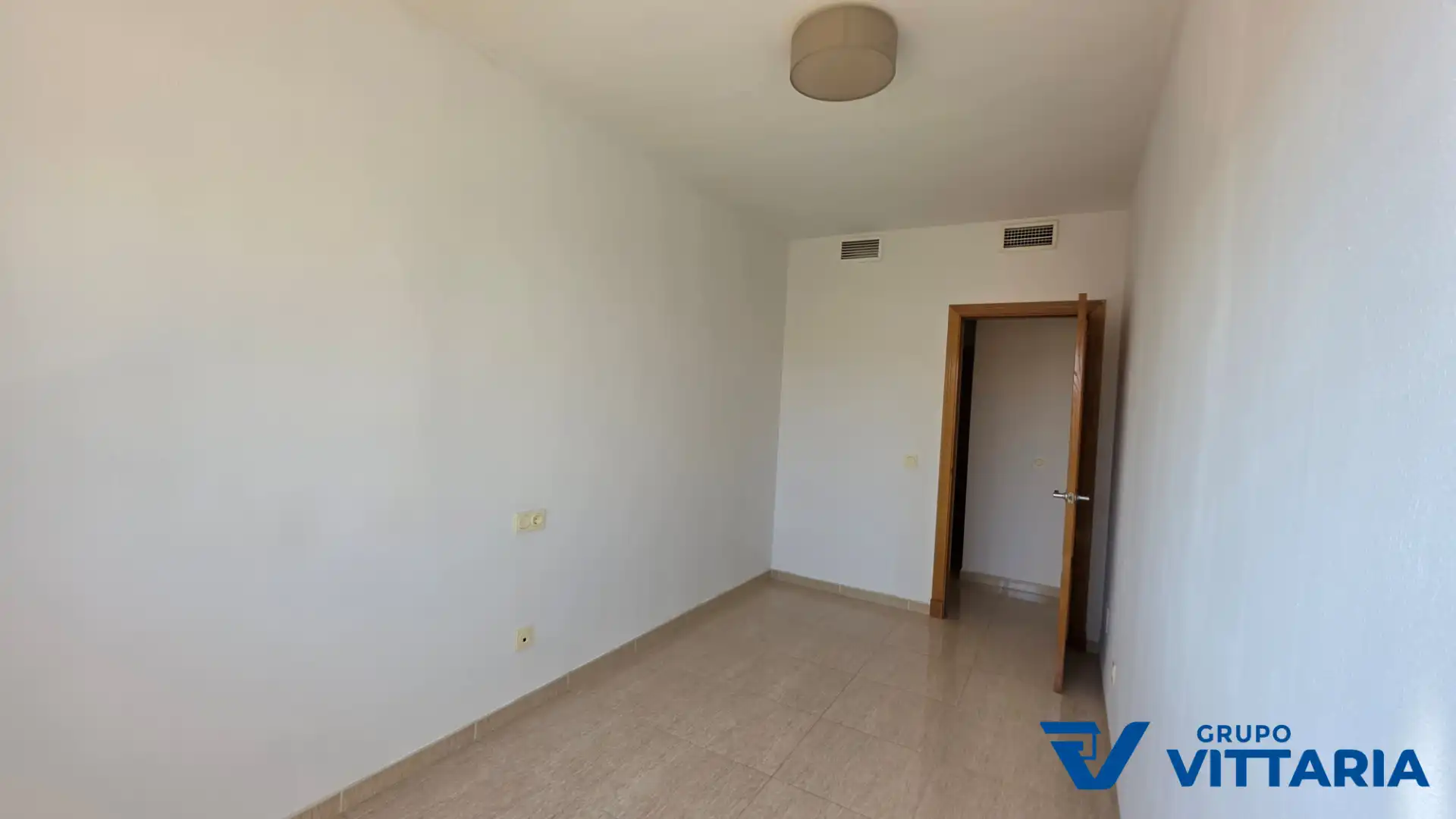 Habitación de Piso en venta en Almería con Aire acondicionado