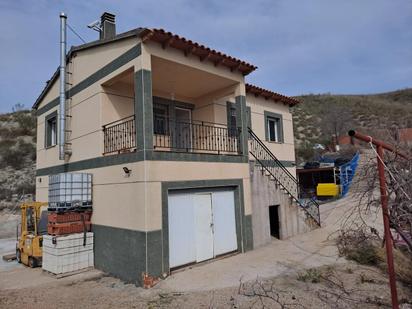 Exterior view of House or chalet for sale in Barajas de Melo  with Air Conditioner, Private garden and Terrace