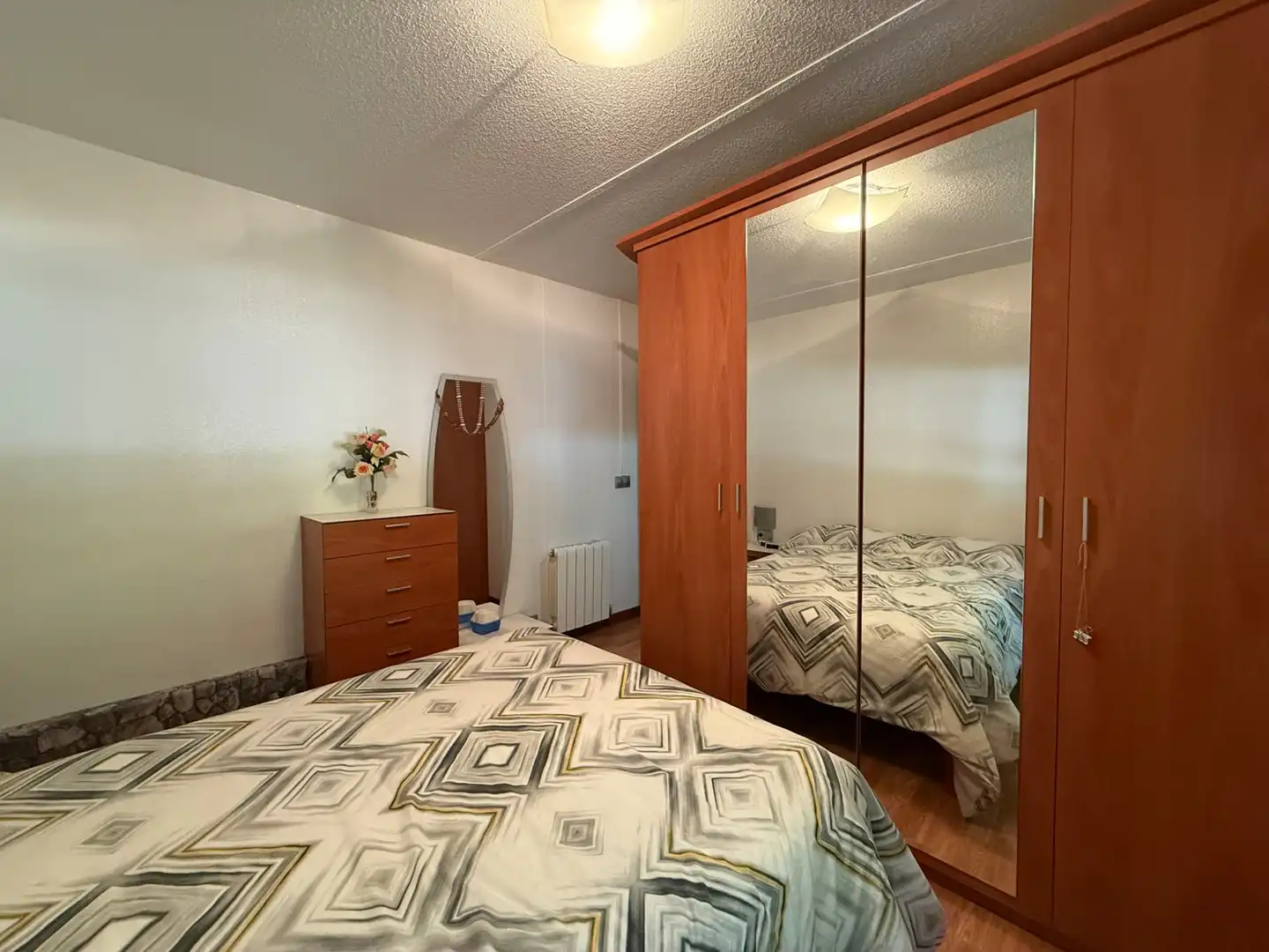 Habitación de Casa o chalet en venta en Caspe con Calefacción, Jardín privado y Parquet