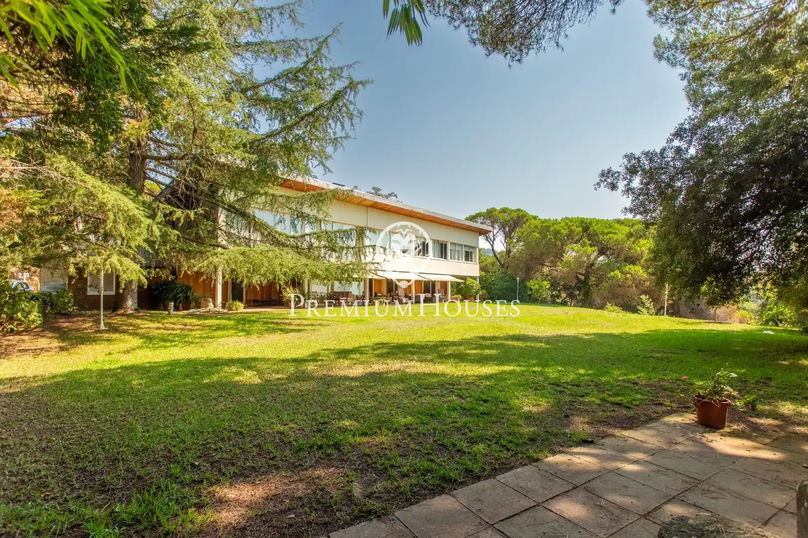 Casa amb piscina en venda a Centre