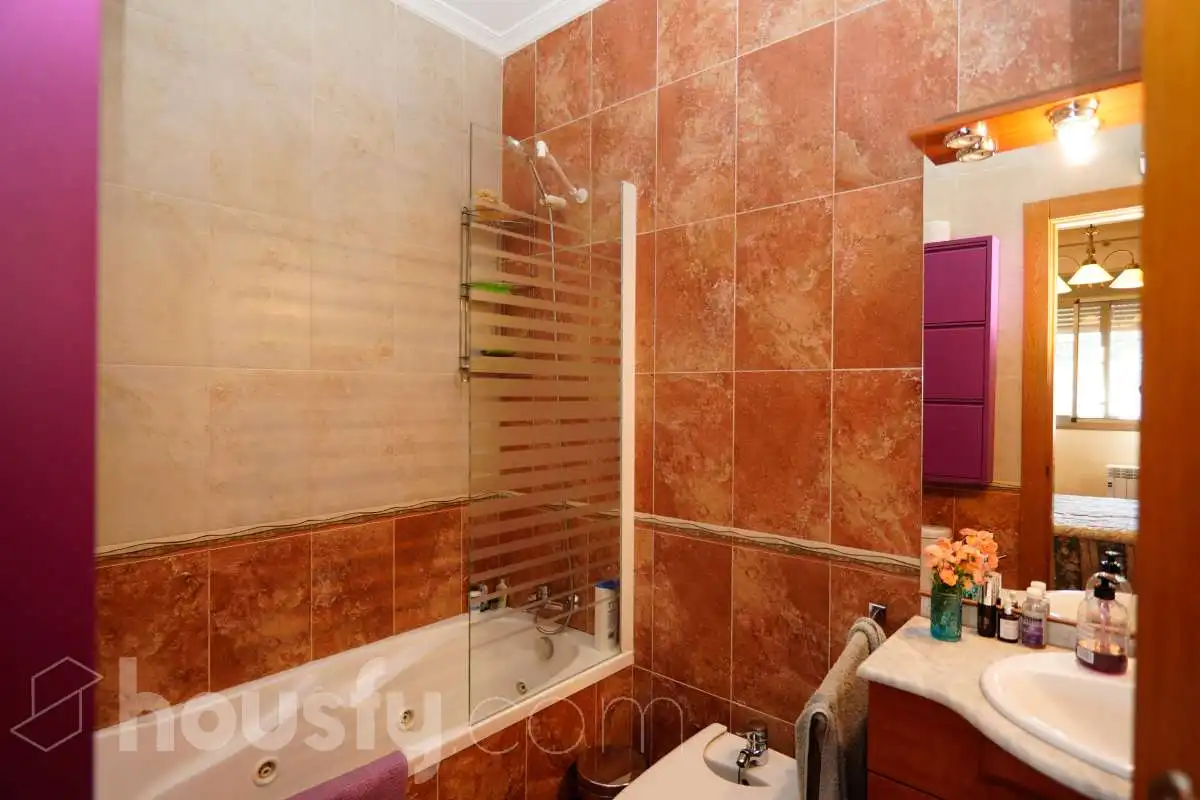 Bathroom of Houses for sale in Bigastro  with Air Conditioner, Heating and Private garden