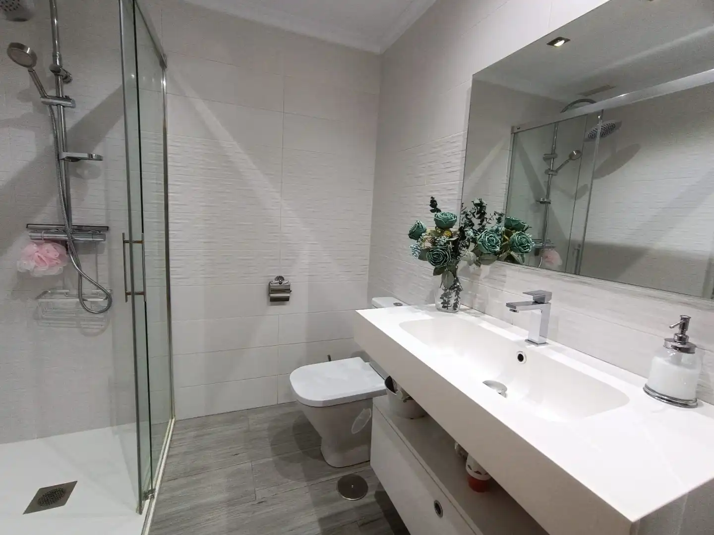 Bathroom of Duplexes for sale in Torrelavega   with Heating, Storage room and Balcony