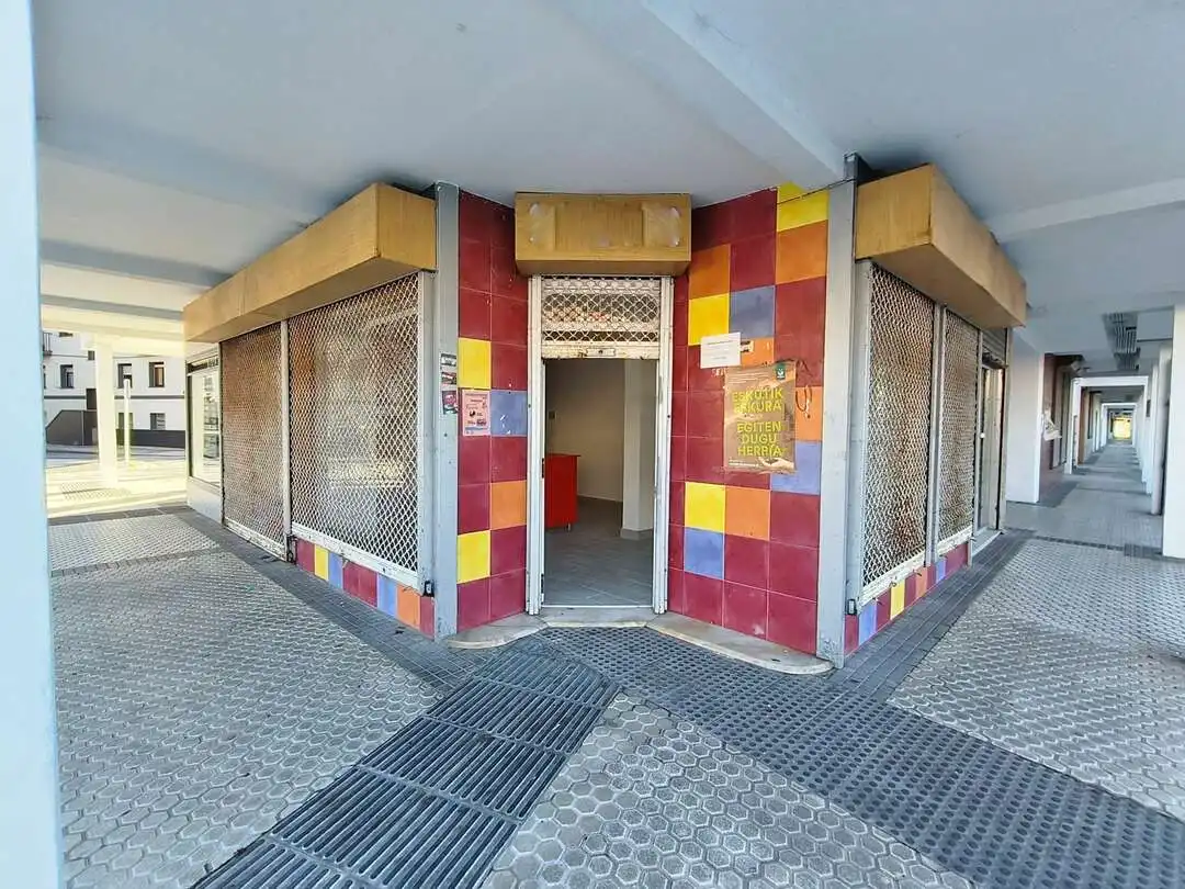 Geschaftsraum zur Miete in Donostia - San Sebastián 