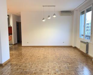 Flat to rent in  Madrid Capital  with Air Conditioner and Heating