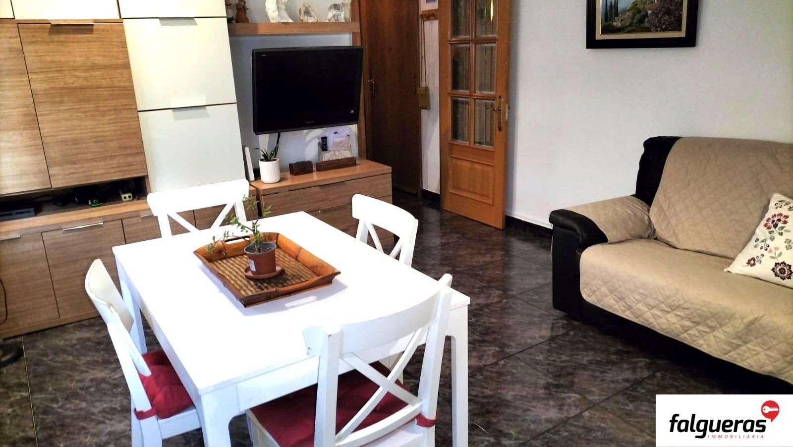 Sala d'estar de Pis en venda en Sabadell amb Calefacció