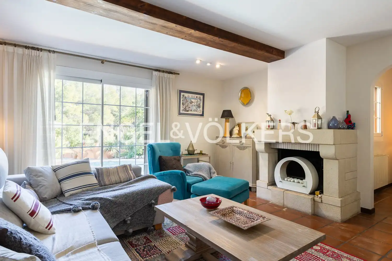 Sala d'estar de Casa o xalet en venda en Riba-roja de Túria amb Aire condicionat, Calefacció i Jardí privat