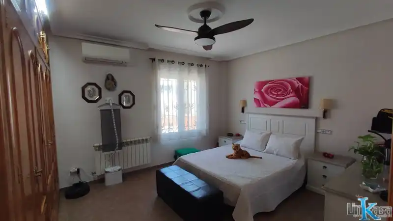 Casa amb terrassa en venda a Calle Alemania, imagen 24