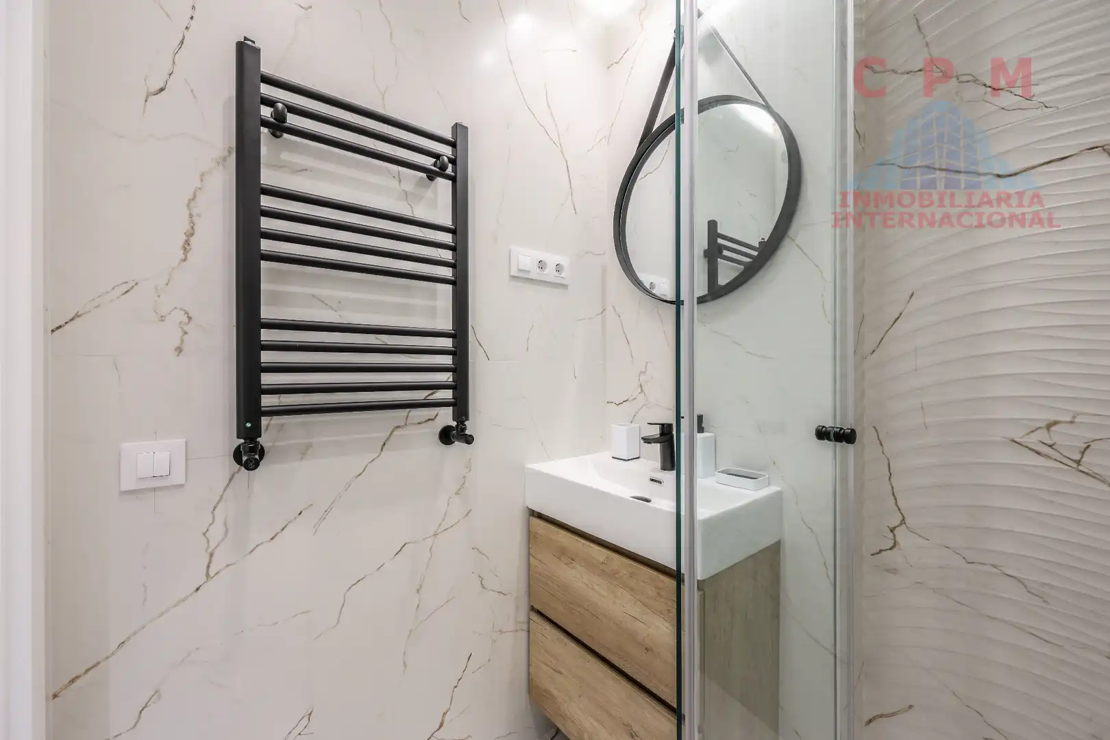 Baño de Piso de alquiler en Madrid con Aire acondicionado, Calefacción y Parquet