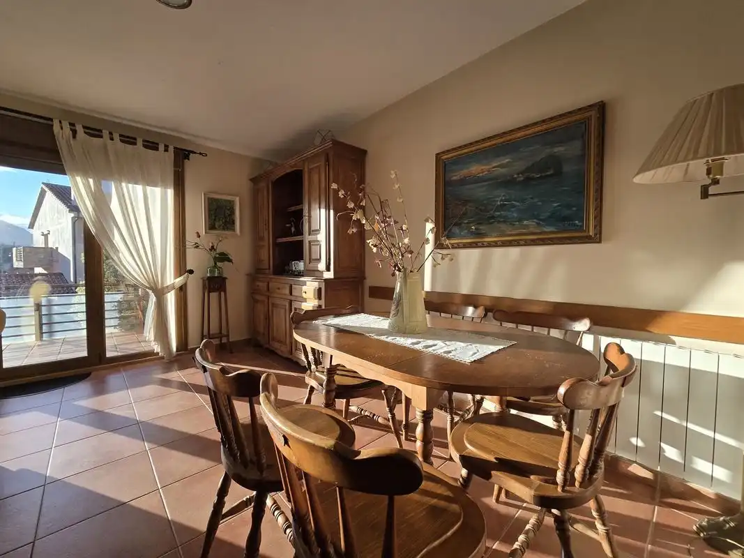 Comedor de Casa o chalet en venta en Llanes con Calefacción y Terraza