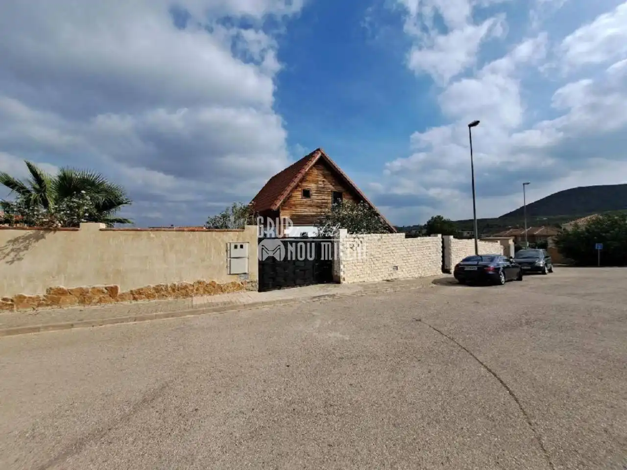 Casa o chalet en venta en Montroi / Montroy con Aire acondicionado, Jardín privado y Terraza