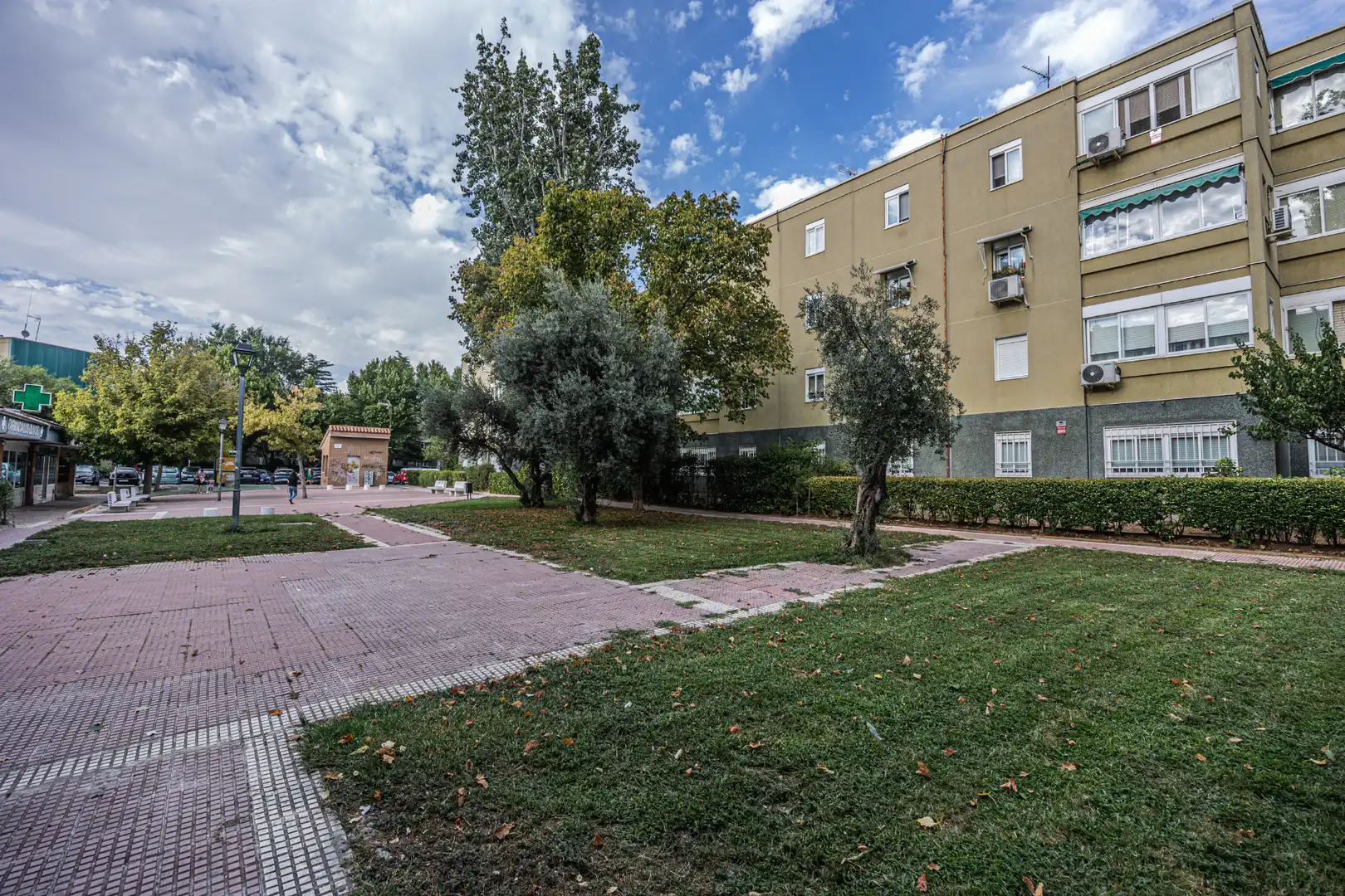 Vista exterior de Piso en venta en Mejorada del Campo con Aire acondicionado y Calefacción