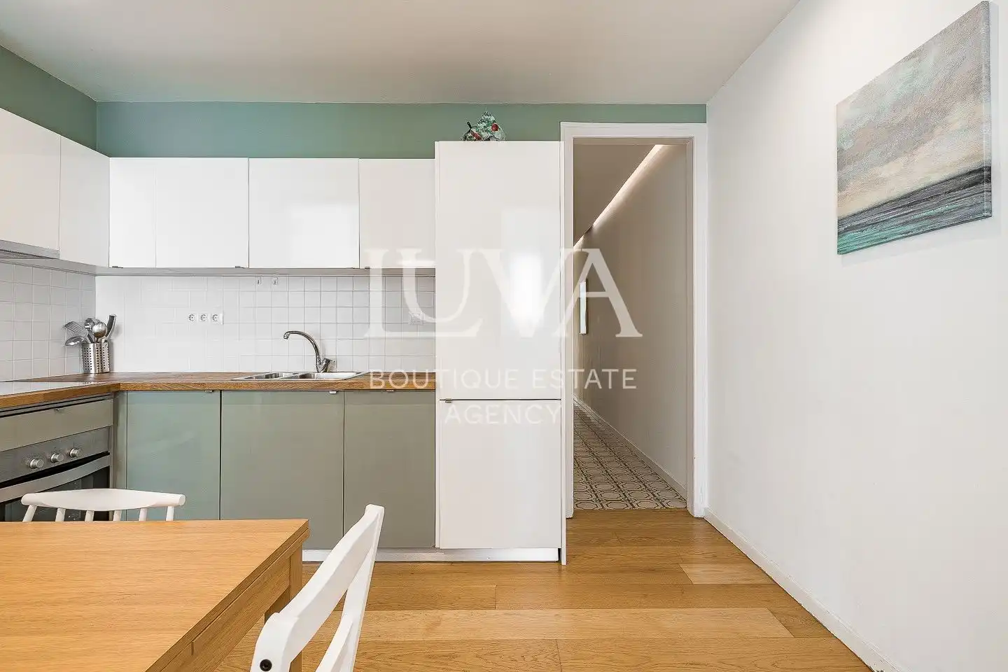 Cuina de Apartament en venda en Barcelona amb Aire condicionat i Calefacció
