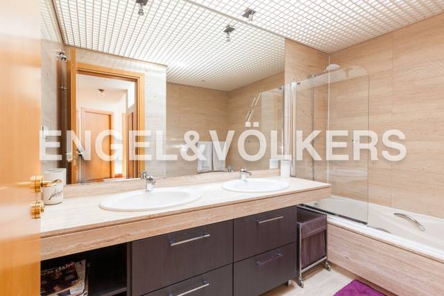 Casa-chalet en Alquiler en La Finca