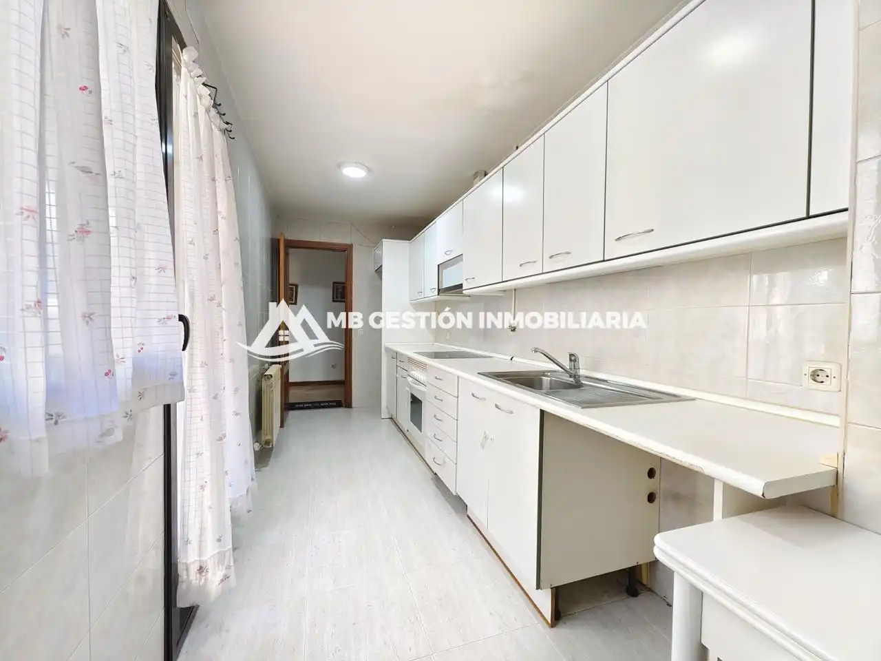 Flat for sale in El Arroyo - La Fuente