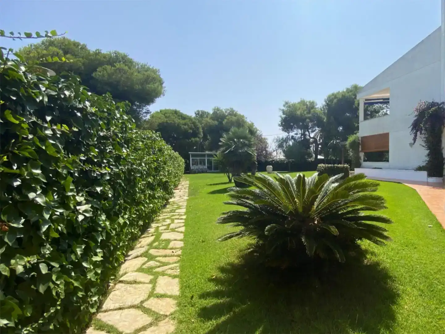 Garten von Wohnung zur Miete in Sitges mit Klimaanlage, Schwimmbad und Balkon