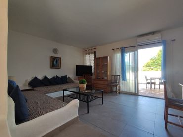Casa con jardín en venta en Cala Vedella-Cala Tarida