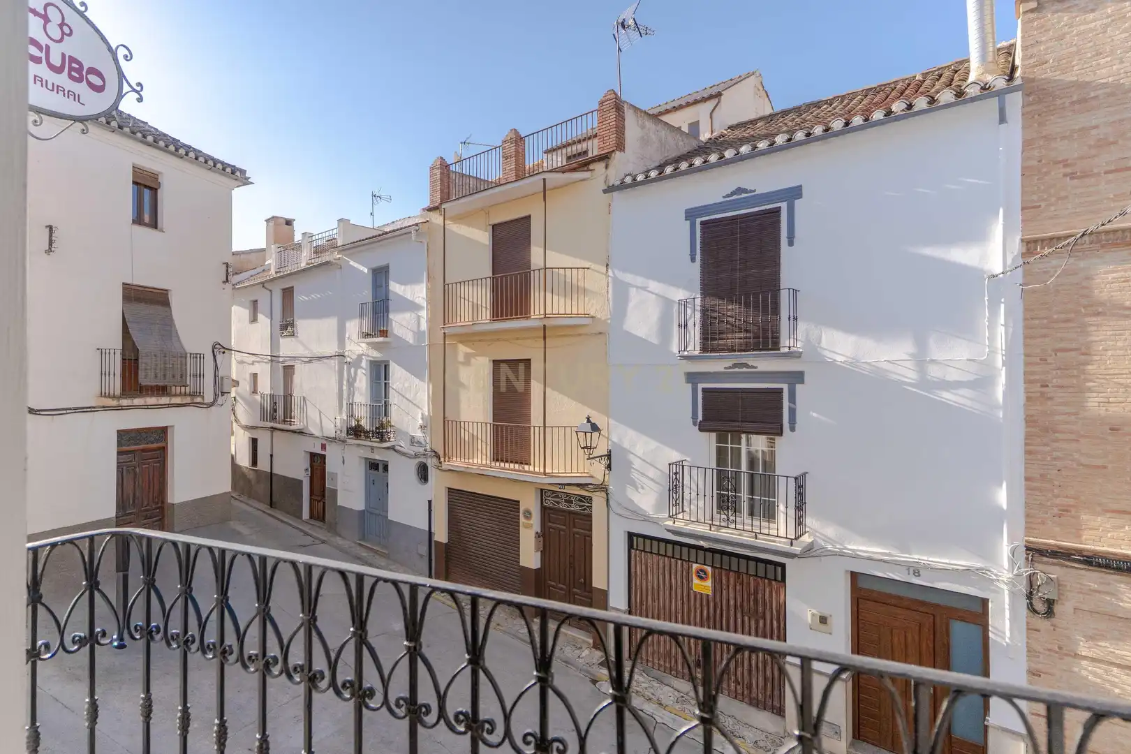 Außenansicht von Gebäude zum Verkauf in Alhama de Granada