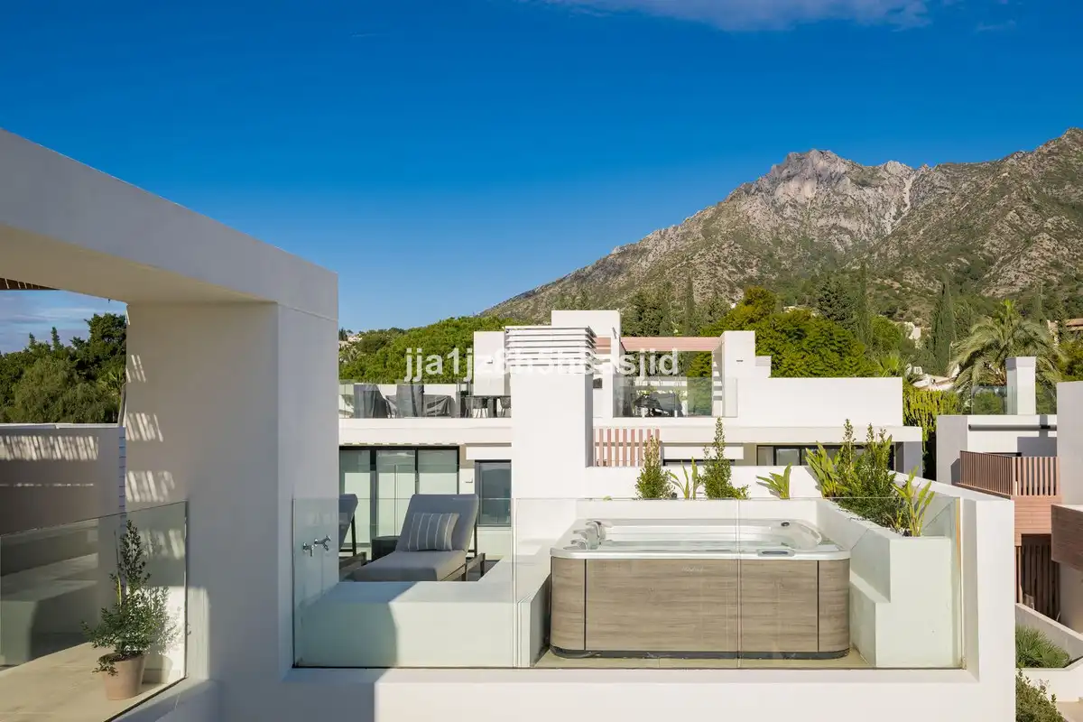 Reihenhaus mit Pool zum Verkauf in Marbella - Marbella,Sierra Blanca,Calle Mozart, imagen 2