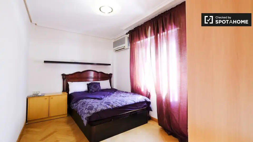Habitación en Los Rosales