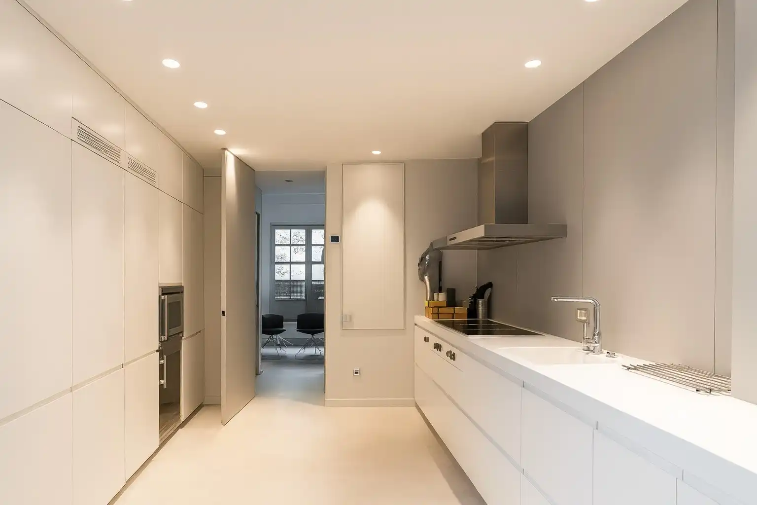Casa a schiera con terrazza in vendita a Passatge de Güell, imagen 7
