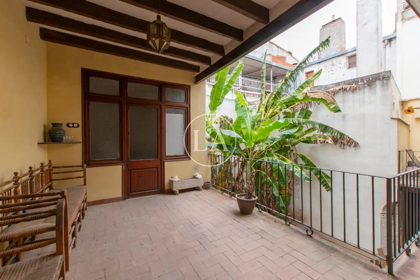 Casa aparellada amb terrassa en venda a Carrer de la Verge de la Pineda, imagen 9