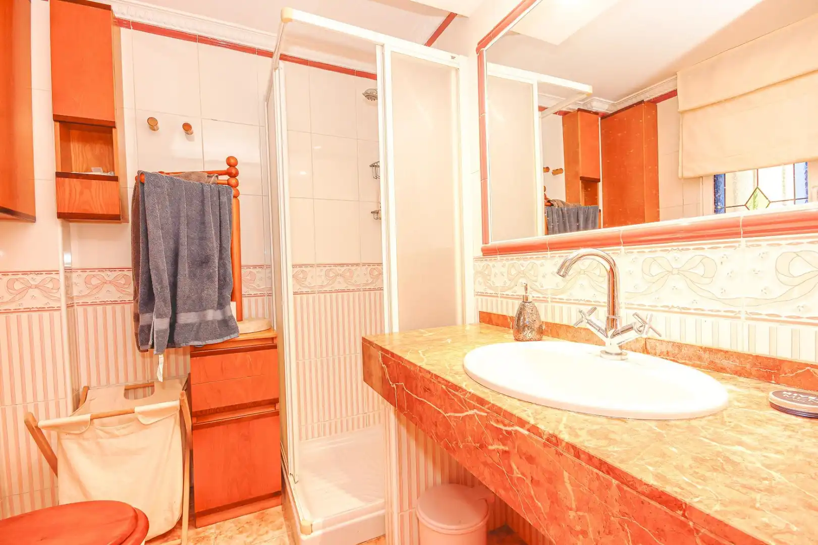 Badezimmer von Haus oder Chalet zur Miete in Orihuela mit Heizung, Privatgarten und Terrasse