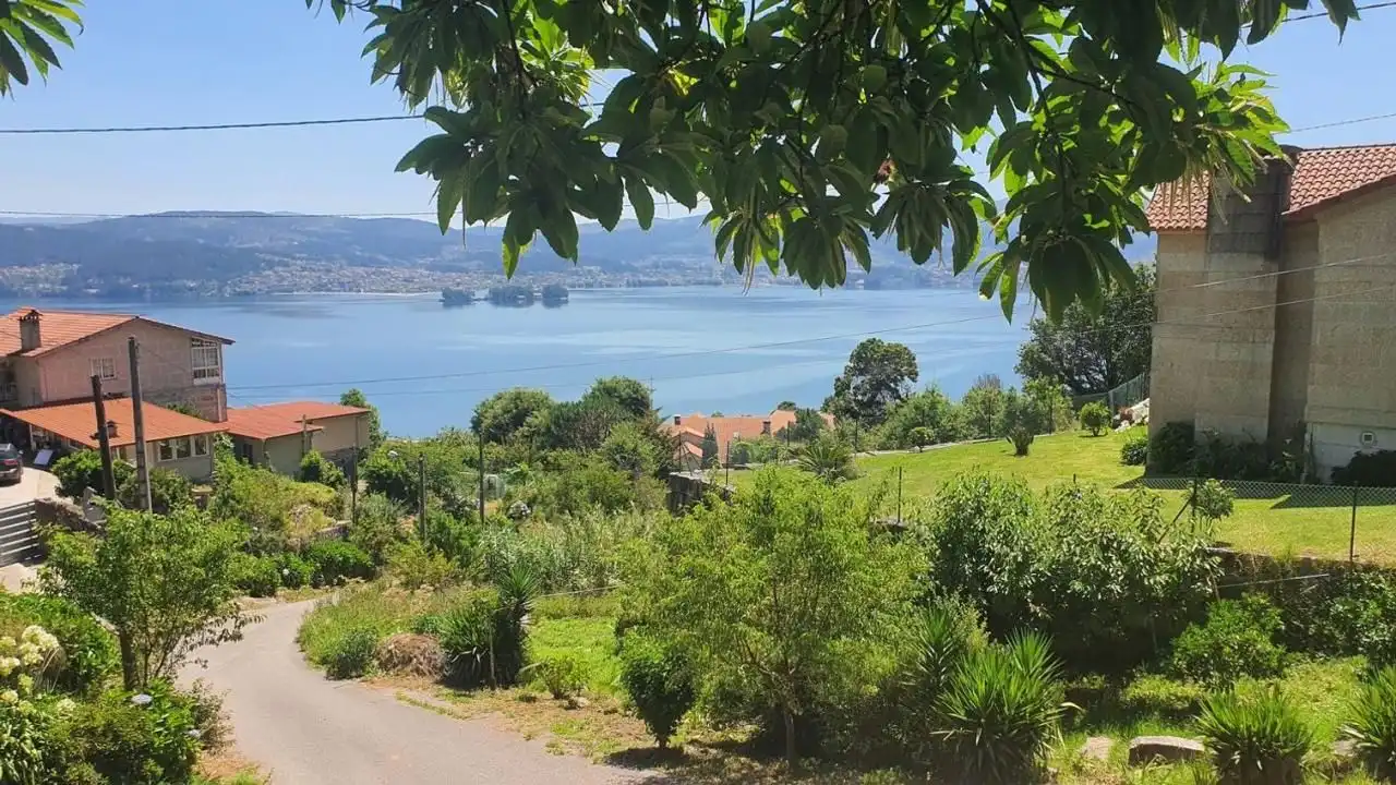Residencial en venta en Lugar Pousada, 8, Vilaboa