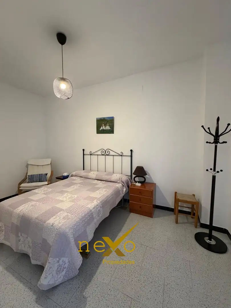 Habitación de Casa o chalet en venta en Carmona con Balcón