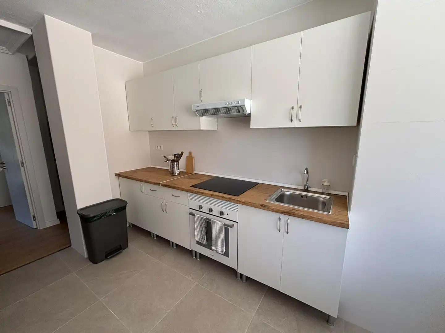 Küche von Wohnung zur Miete in Murcia mit Klimaanlage, Heizung und Privatgarten