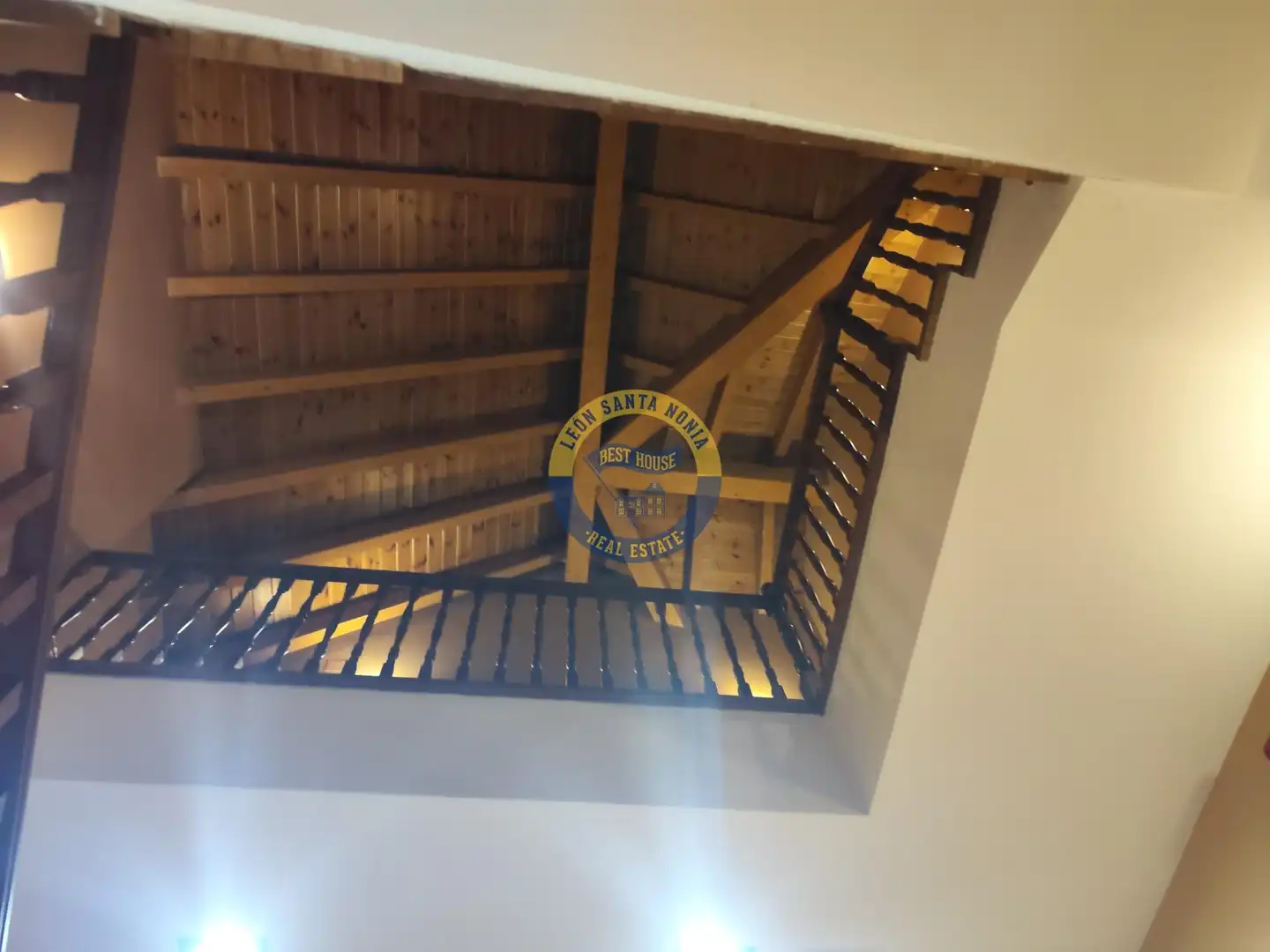 Local en venta en Villamañán