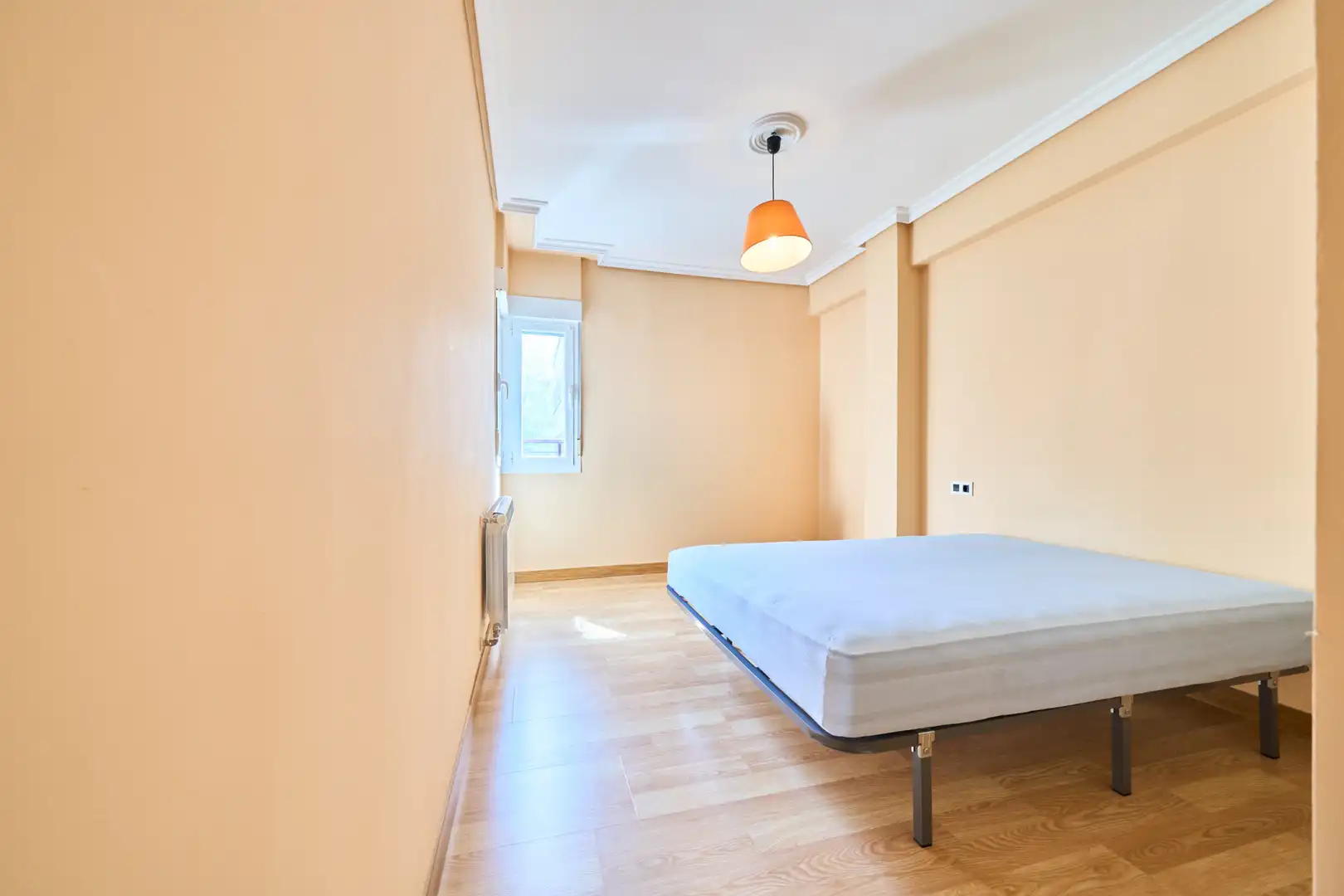 Bedroom of Flat for sale in Vitoria - Gasteiz  with Terrace, Storage room and Furnished