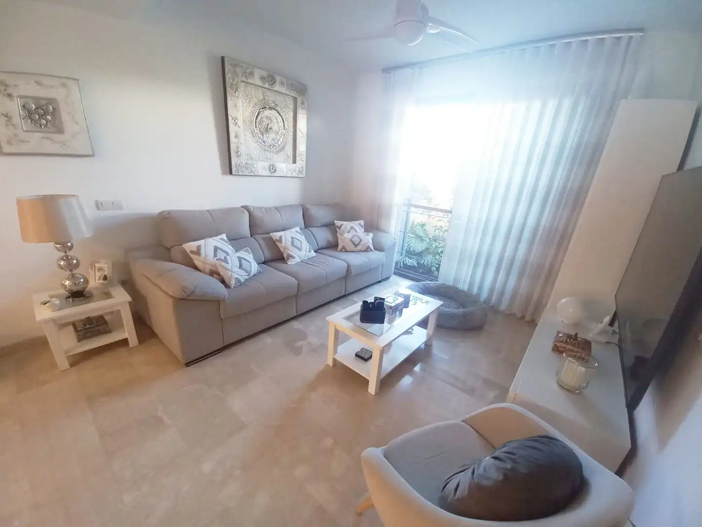 Sala de estar de Casa adosada en venta en Vélez-Málaga con Aire acondicionado, Terraza y Trastero
