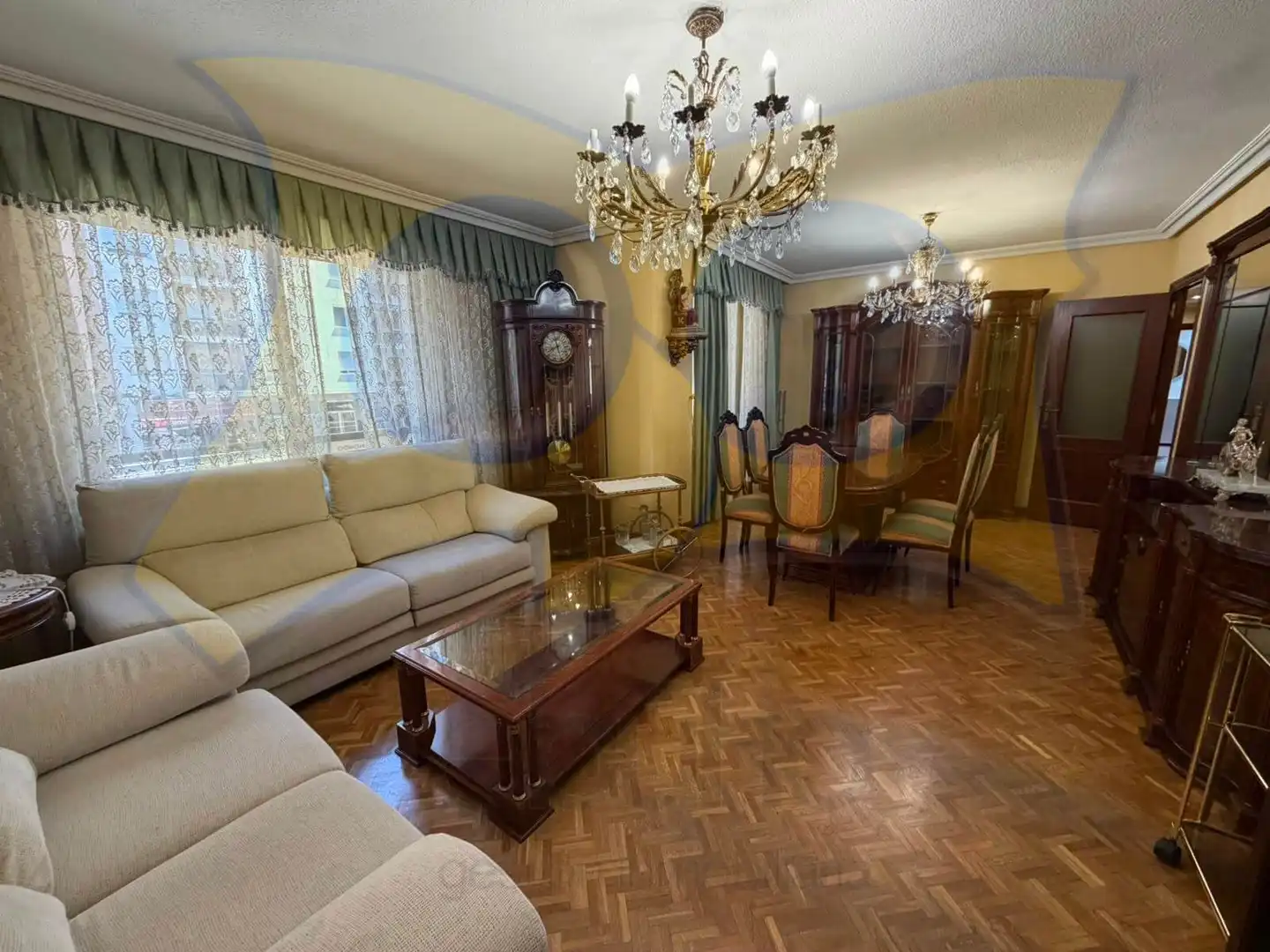 Living room of Flat for sale in Salamanca  with Heating and Balcony