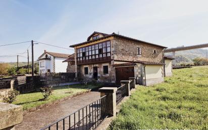 Exterior view of House or chalet for sale in Arenas de Iguña  with Heating, Storage room and Balcony