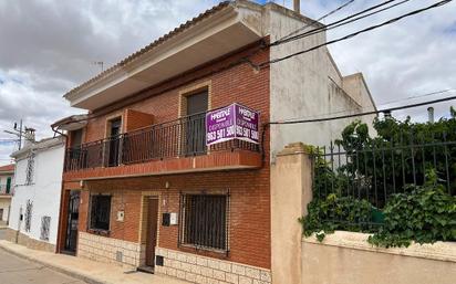 Casa o xalet en venda a Calle iglesia de la(rub. bajos),, Pozorrubielos de la Mancha