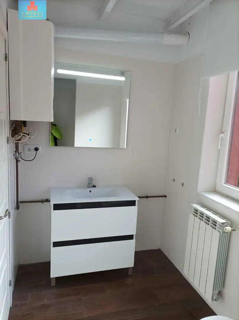 Badezimmer von Loft zum Verkauf in Ávila mit Heizung