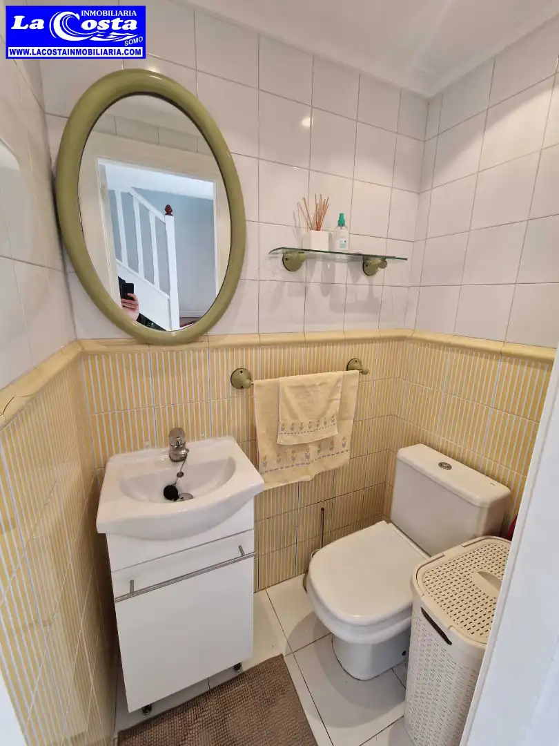 Bathroom of Detached homes for sale in Marina de Cudeyo  with Private garden, Terrace and Oven