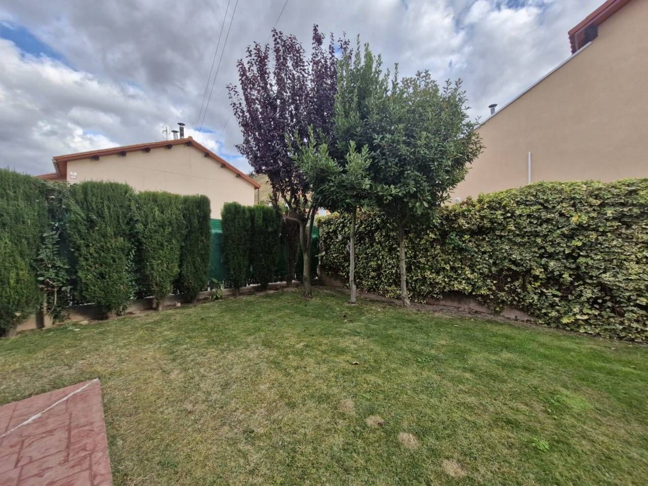 Jardí de Casa o xalet en venda en Agoncillo amb Aire condicionat, Calefacció i Parquet