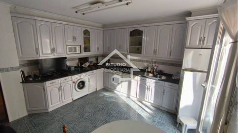 CASA CON MUCHAS POSIBILIDADES EN NAVARRETE, image 2