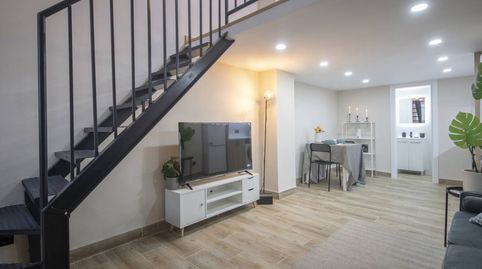 Foto 2 von Maisonette zum Verkauf in Calle Benavent, 33, La Maternitat i Sant Ramon, Barcelona Capital